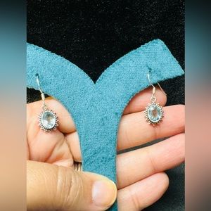 Blue topaz and 925 Sterling Silver earrings